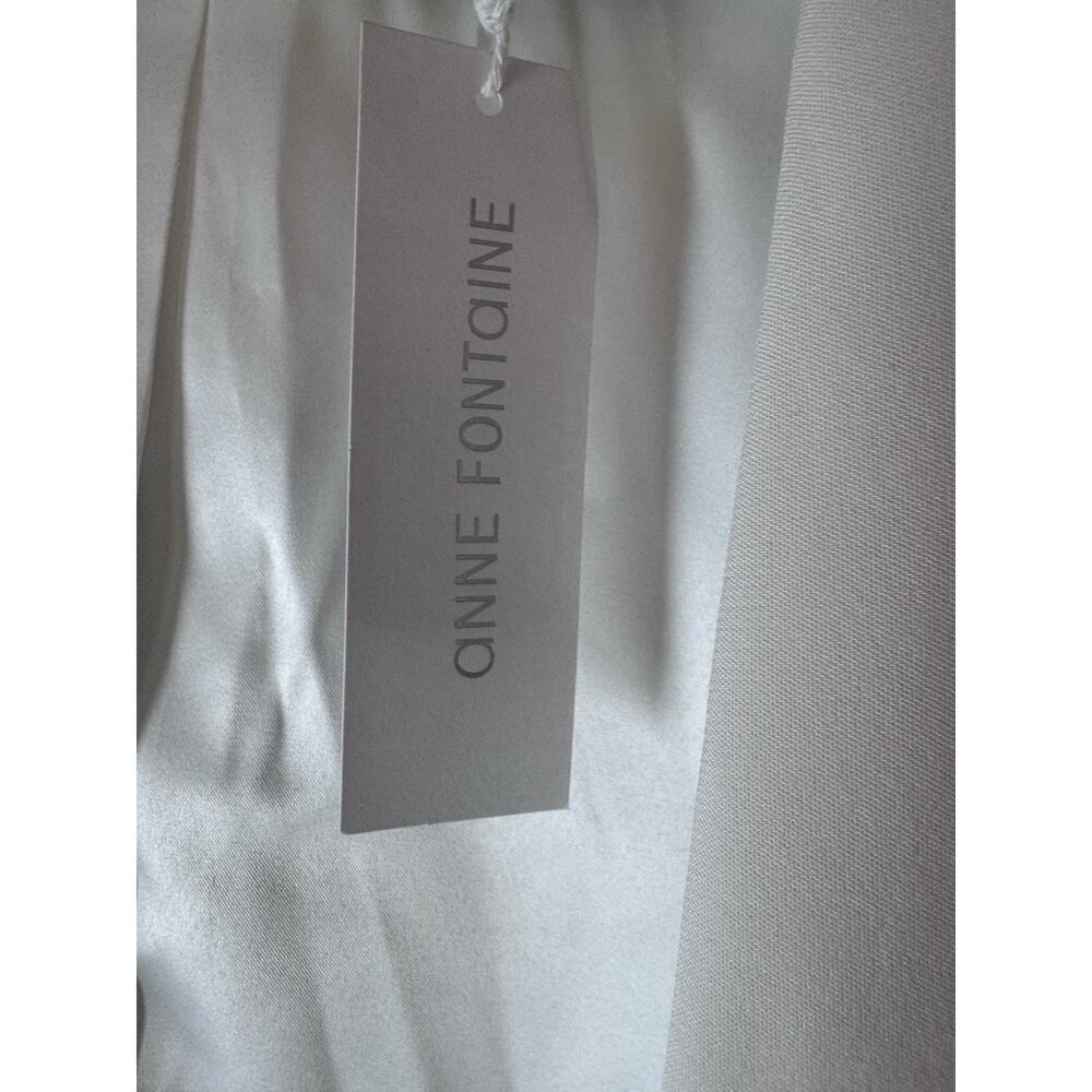 Anne Fontaine White Blazer with Blue Floral Print, new with tags sz 6, no belt - Picture 16 of 16